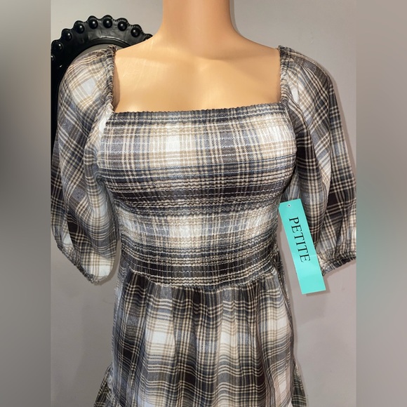 SOLD NWT CHECKERED DRESS SIZE PETITE SMALL AND PETITE MEDIUM - Picture 4 of 6
